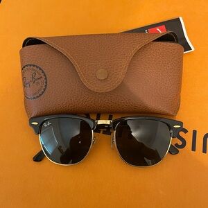 Club master Ray Bans